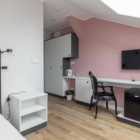 Ae Hostel Nowy Swiat Warsaw Luaran gambar