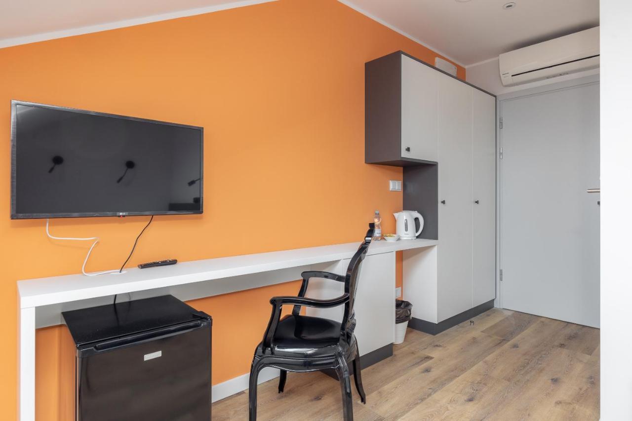 Ae Hostel Nowy Swiat Warsaw Luaran gambar