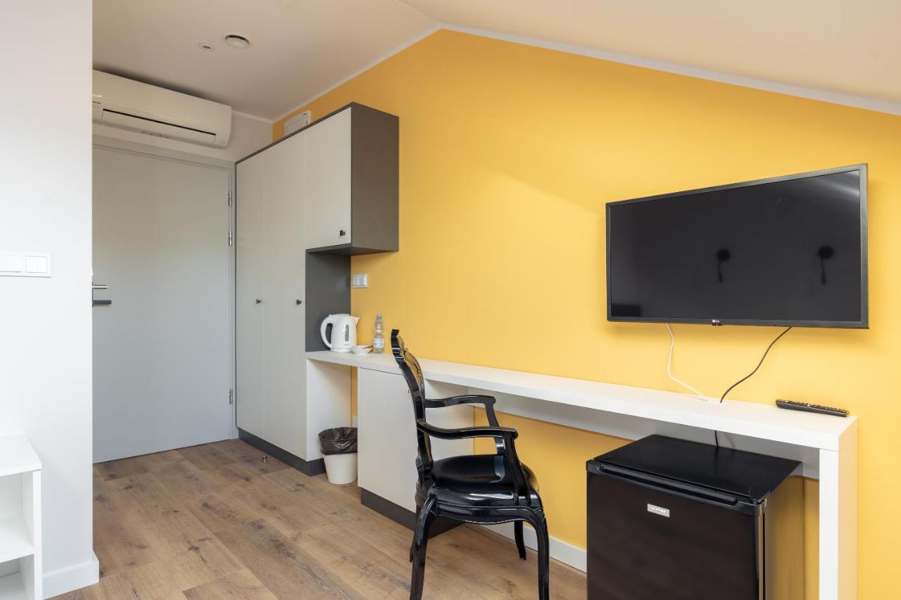 Ae Hostel Nowy Swiat Warsaw Luaran gambar